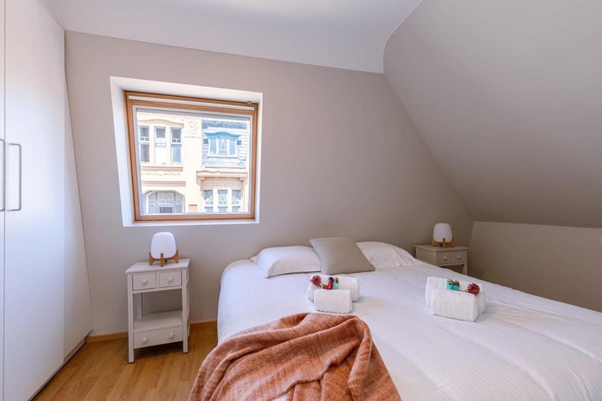 Huswell - Centrally Located Apartment With Sunny Terrace Ostend Exterior photo